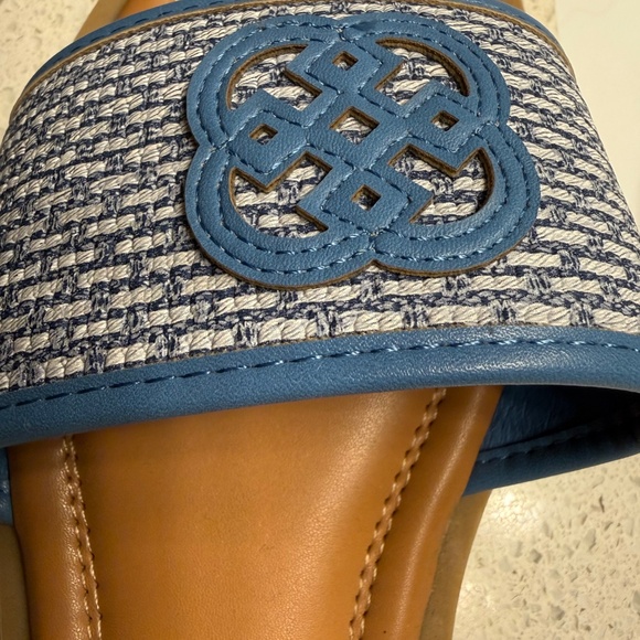 slides - Picture 5 of 7